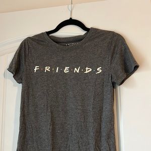 NWOT FRIENDS T-Shirt